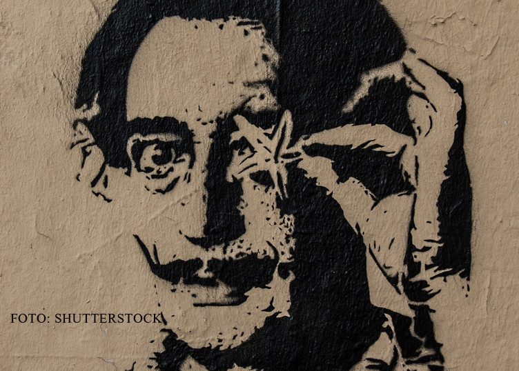 Omul care aduce cartea: Salvador Dali, "Chipuri ascunse"