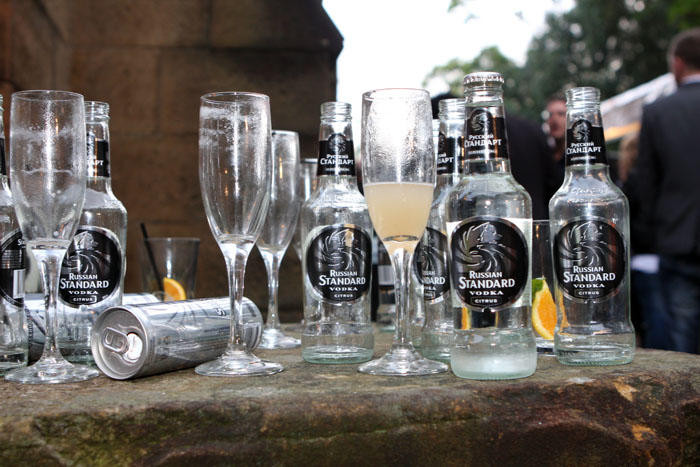 Rusia: O noua aplicatie pentru smartphone este dezvoltata pentru a oferi sustinere persoanelor care sufera de alcoolism