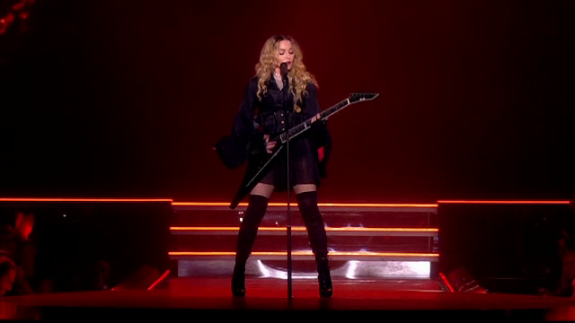 Madonna da startul unui nou turneu controversat, "Rebel heart". Ce spectacol a facut in deschidere regina muzicii pop