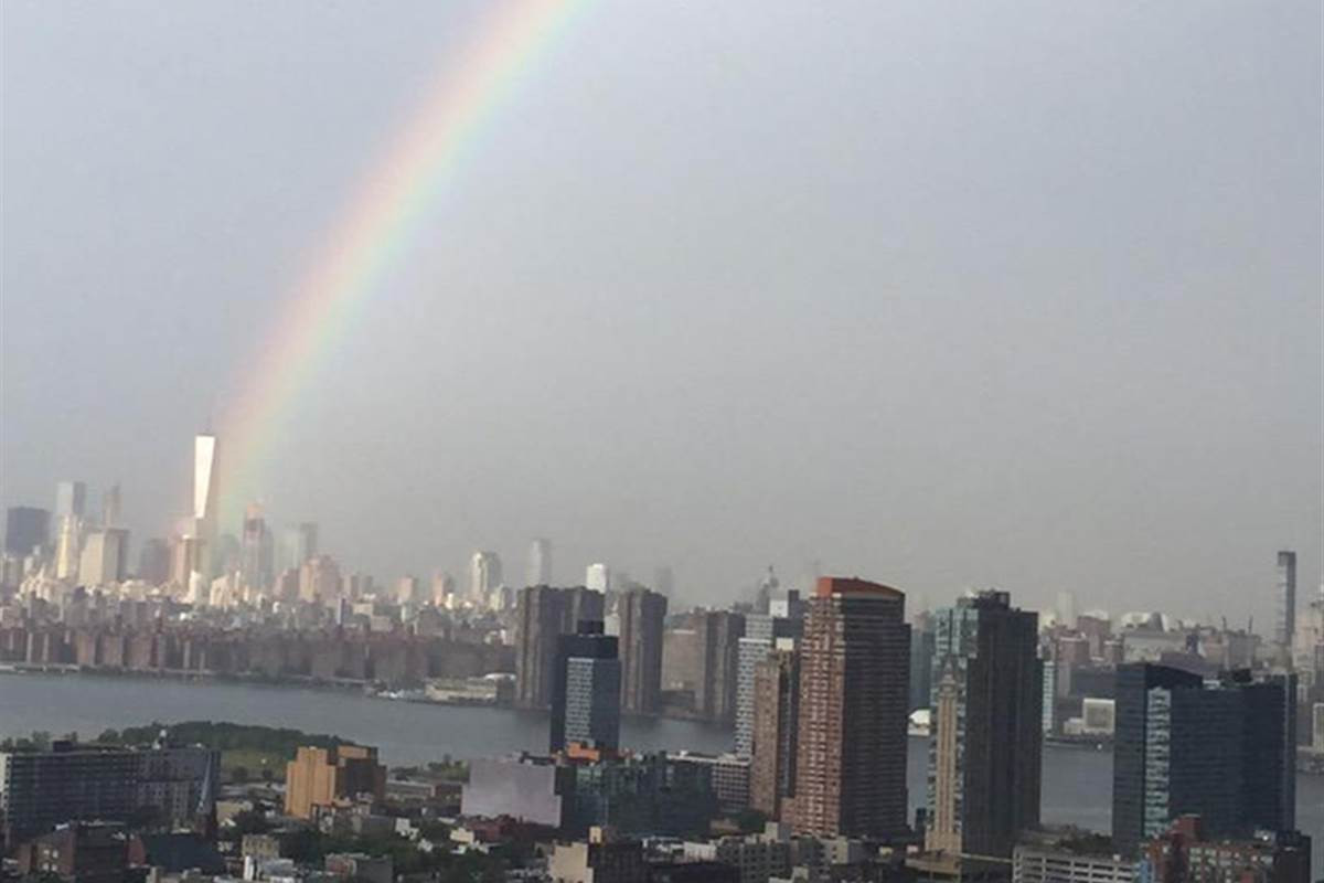 Curcubeul care aduce speranta. Fotografia spectaculoasa facuta cu o zi inainte de comemorarea a 14 ani de la 9/11