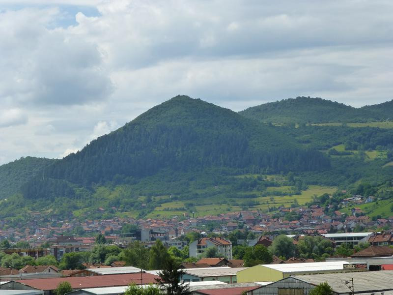 Cand istoria e facuta harcea-parcea - Captivanta poveste a uriaselor piramide din Bosnia sau cum a exagerat "Indiana Jones"