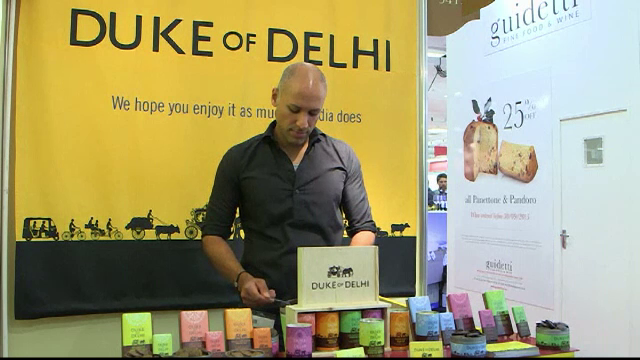 Targul de ciocolata de la Londra a adunat sute de vizitatori. Cum arata principala atractie, un pui de elefant din ciocolata