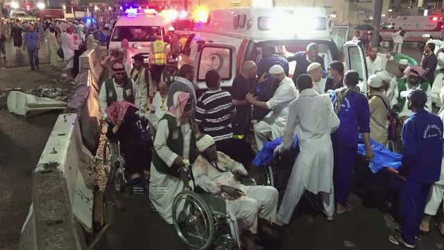 Tragedie la pelerinajul anual din orasul sfant Mecca. Bilantul a ajuns la 717 morti si 805 raniti. GALERIE FOTO
