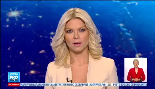 Un TIR cu tone de seminte de floarea soarelui s-a rasturnat in judetul Vaslui. Localnicii au furat cu sacii si au fugit