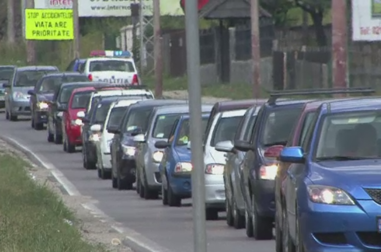 Traficul infernal de pe Valea Prahovei va deveni istorie. CNADNR face centuri ocolitoare in Comarnic si Busteni