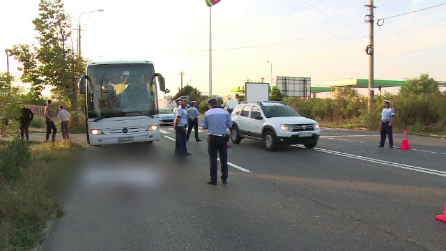Sfarsit cumplit pentru un batran de 77 de ani din Ploiesti. A fost lovit de un microbuz, chiar pe trecerea de pietoni