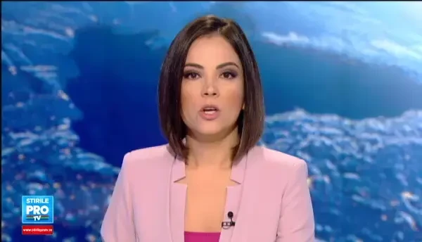 Corneliu Vadim Tudor nu a lasat niciun testament. Prieteni, dar si necunoscuti, au transformat biserica in loc de pelerinaj