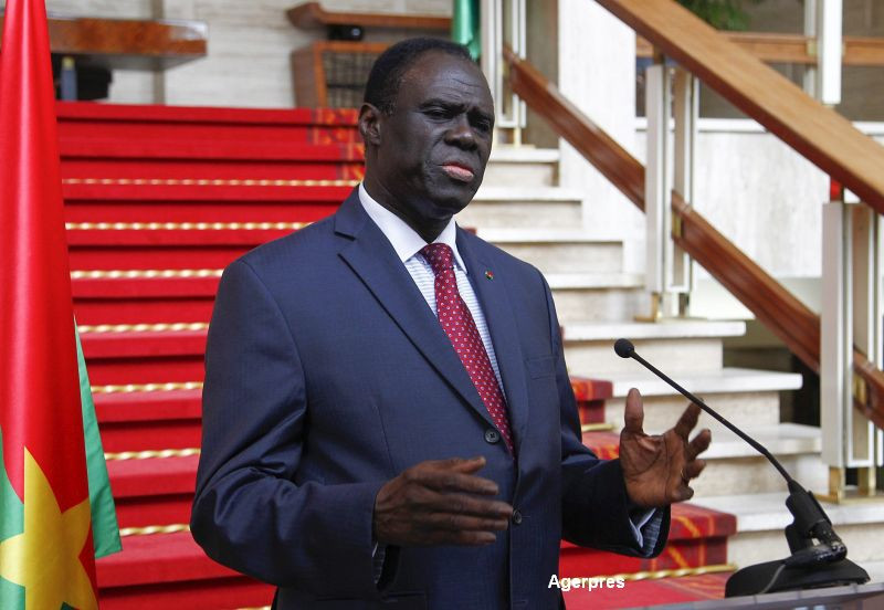 Presedintele si premierul Burkinei Faso, arestati de soldati. Mai multi demonstranti au cerut in strada sa fie eliberati