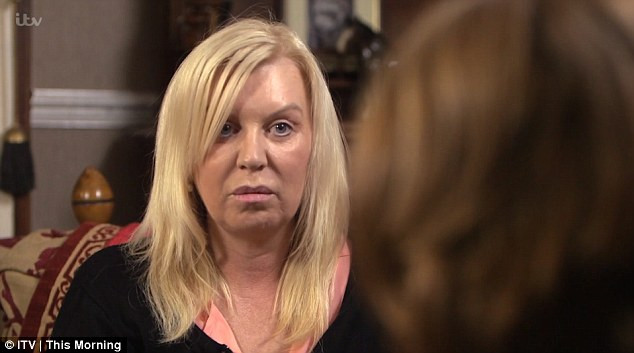 A slabit foarte mult si a vrut sa-si intinereasca fata. Drama pe care o traieste o britanica dupa o operatie estetica esuata