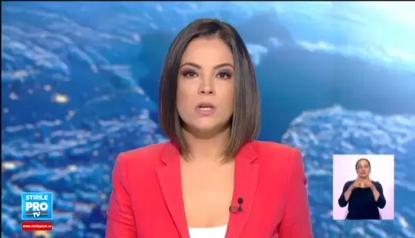 Corneliu Vadim Tudor a fost inmormantat cu onoruri militare la cimitirul Ghencea Civil. Sute de oameni, prezenti la ceremonie