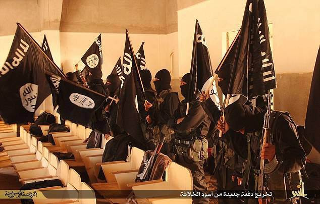 "ISIS se va prabusi, a disparut aura de invincibilitate". Dezvaluirile facute de un colonel britanic despre Statul Islamic