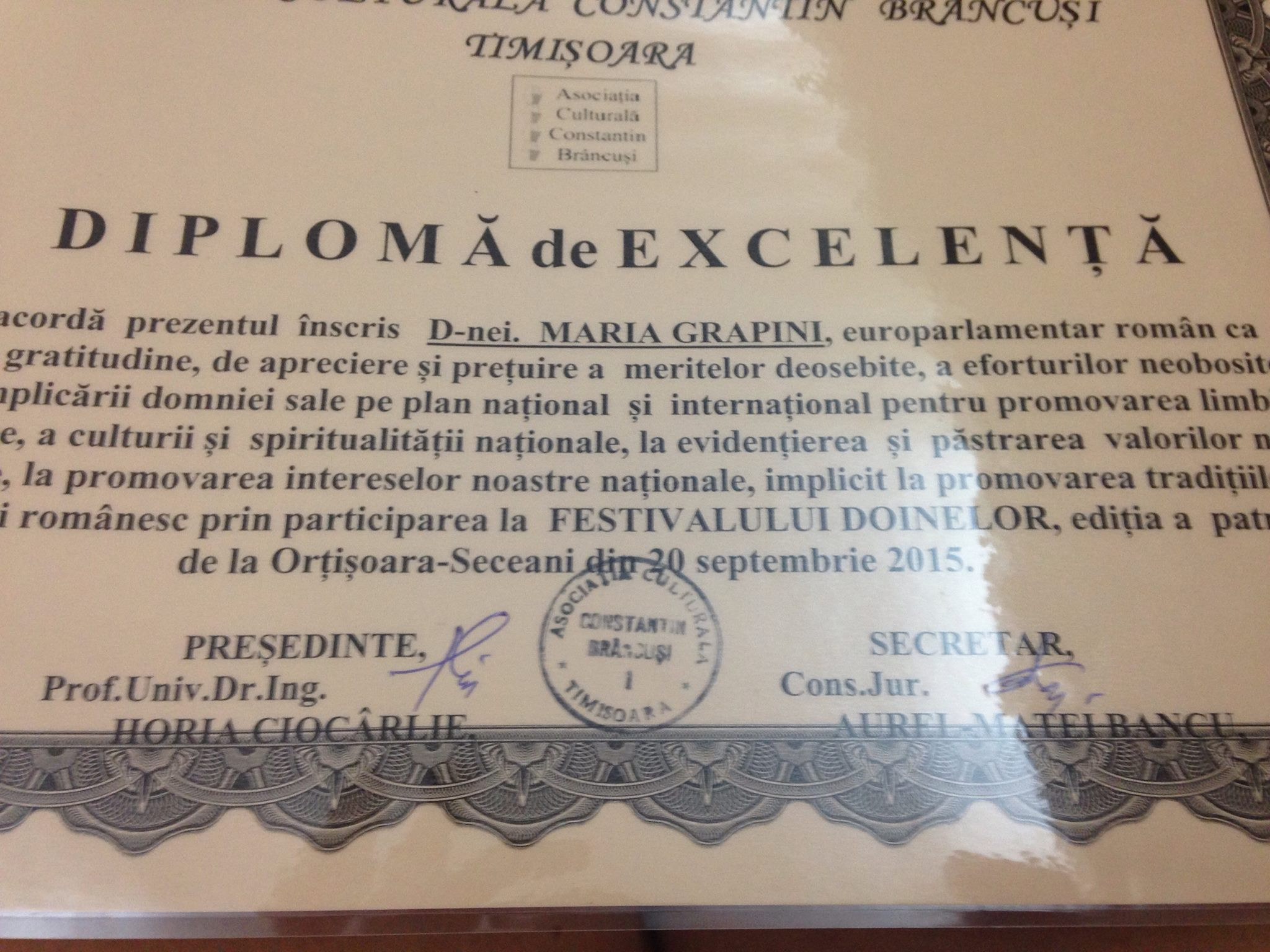 diploma primita de Maria Grapini