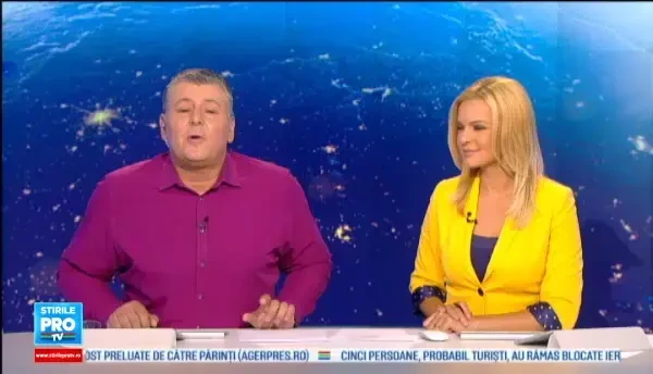 CLIPUL ZILEI: Accident dramatic in Florida. Un autobuz plin cu scopii s-a rasturnat intr-un iaz, dupa ce soferul a pierdut controlul. VIDEO