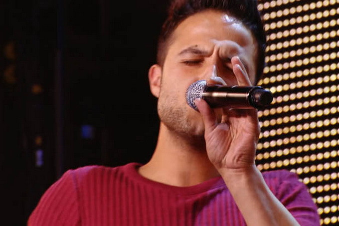 I-a impresionat pe englezi cu vocea lui, dar visul i s-a transformat in cosmar! A primit aplauze apoi a inceput scandalul