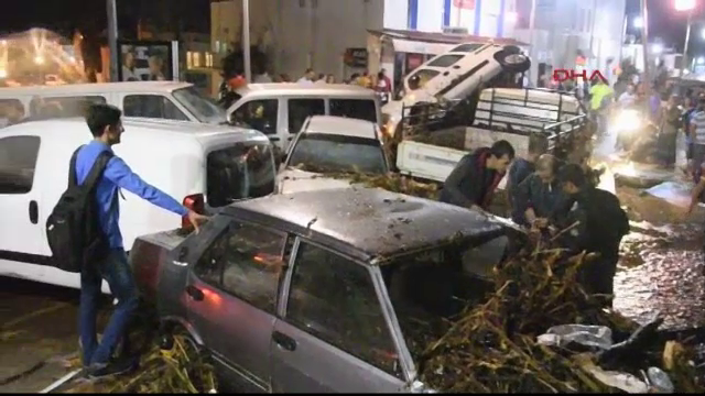 Dezastru in Bodrum dupa o ploaie de numai trei ore. Localnicii dau vina pe lucrarile publice desfasurate de primarie