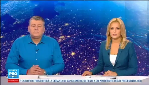 Accident FILMAT la Braila. Masina spulberata in trafic si proiectata pe zebra, unde erau mai multi pietoni