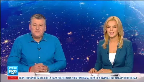 Printii William si Harry, muncitori in constructii. Cei doi au ajutat la renovarea unor locuinte sociale din Manchester