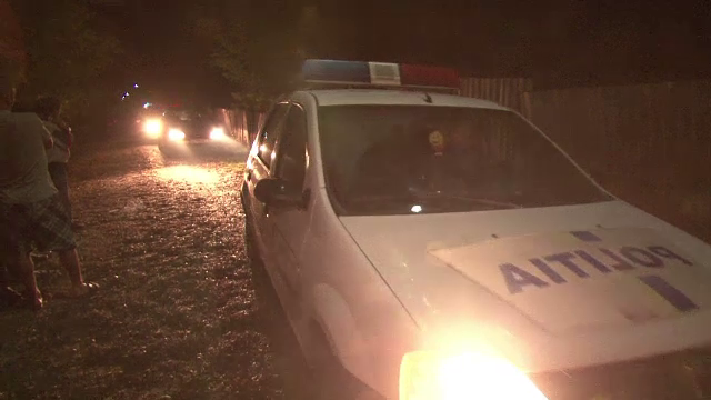 Moarte suspecta la Bacau. Ce au descoperit medicii cand au examinat trupul unui barbat decedat in conditii misterioase