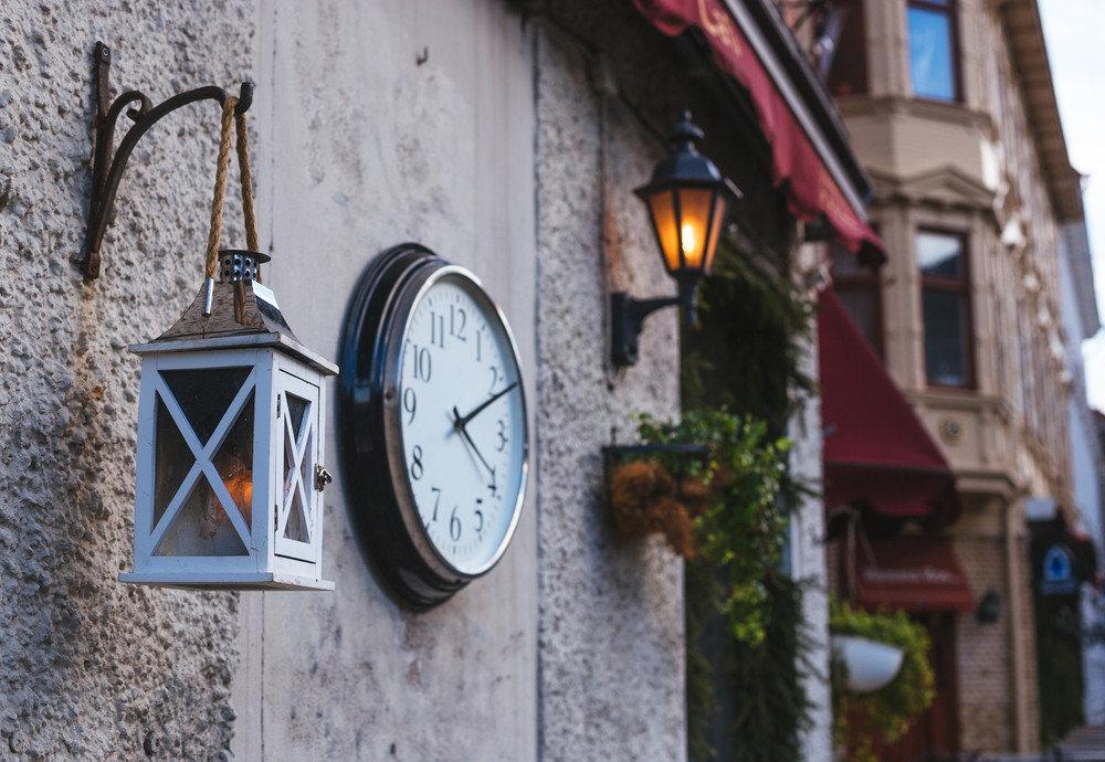 Un oras din Suedia a facut un experiment inedit: a redus orele de munca la 6 pe zi. Ce s-a constatat dupa un an de zile