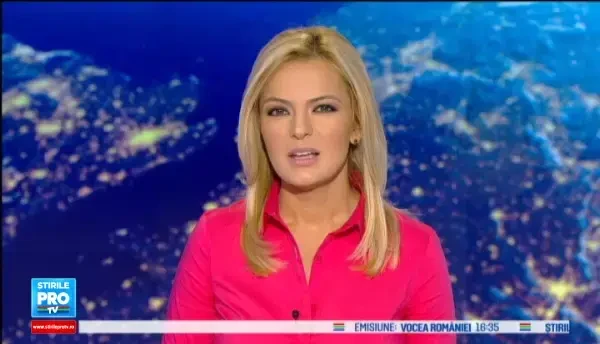 Producatorii de mezeluri si dulceturi bio si-au adunat marfa la targul de la Alba Iulia. Cat costa un borcan de zacusca