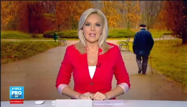 Un grup de adolescenti din Iasi ajuta batranii abandonati de toata lumea. Ce fac in orele libere de la scoala