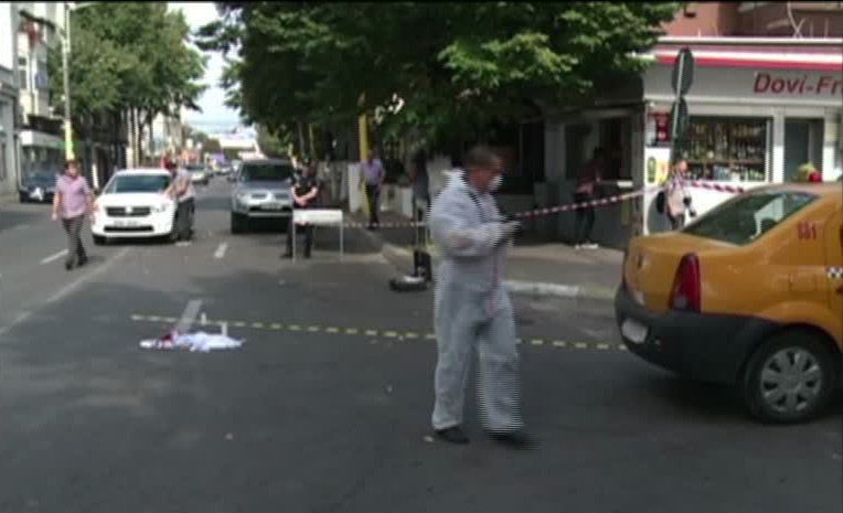 Un tanar constantean a injunghiat un taximetrist, apoi si-a luat singur viata. Ultimele lui cuvinte: "Ingerii vor fi cu tine"