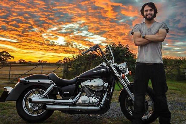 Ultimele cuvinte ale unui tanar motociclist catre tatal sau, inainte de un accident fatal. Marturia emotionanta a parintelui