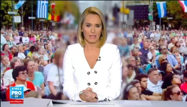 Incident la finalul vizitei in SUA a lui Papa Francisc. Ce s-a intamplat pe scarile avionului care l-a transportat acasa