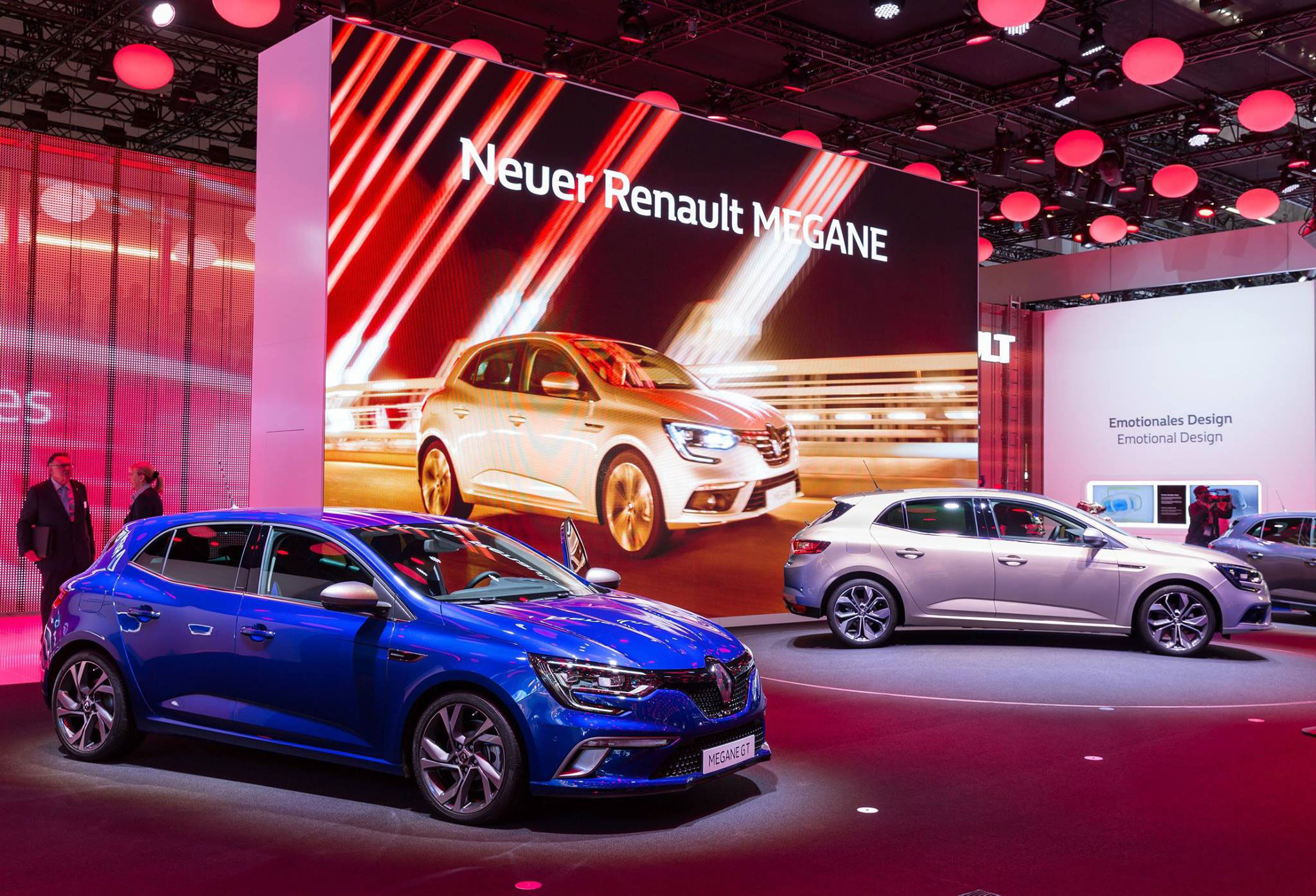 Renault a prezentat noile Megane si Talisman la Frankfurt