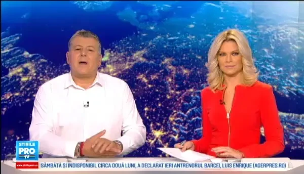 O maimuta a scapat din casa stapanilor sai si si-a facut de cap pe strazile din Florida. Imaginile surprinse de un politist