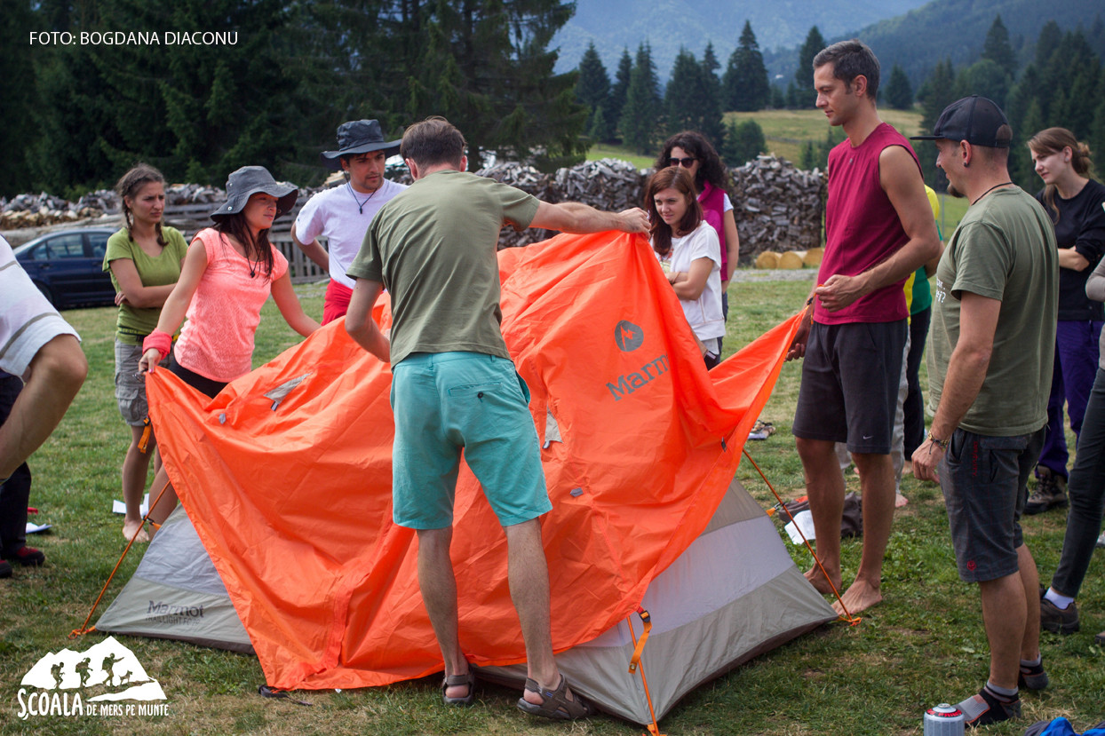 scoala de mers pe munte, tara Dornelor