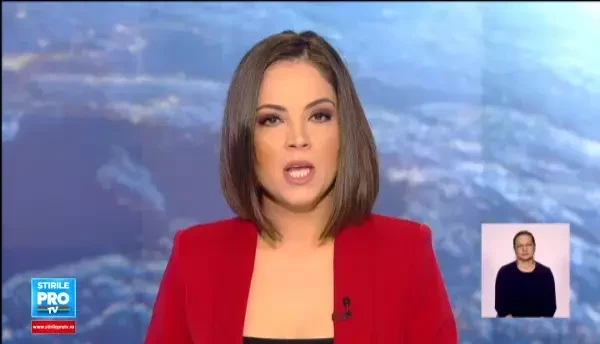 Casa parinteasca a gemenelor de 15 ani torturate de tatal lor in judetul Suceava a luat foc. Cine este suspectat