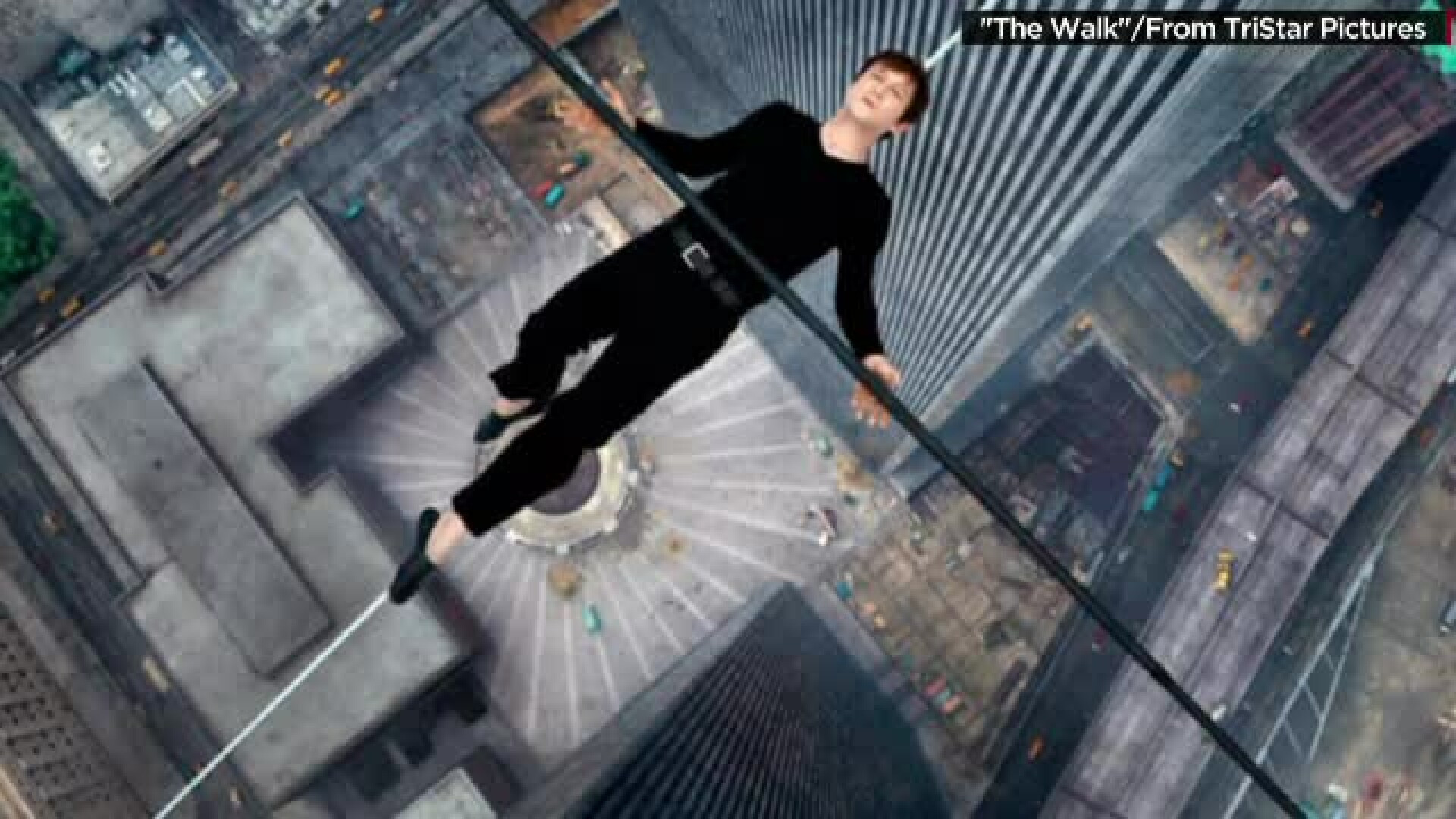 Efectele speciale din filmul The Walk sunt atat de bine facute, incat unii spectatori au iesit din sala, cu ameteli