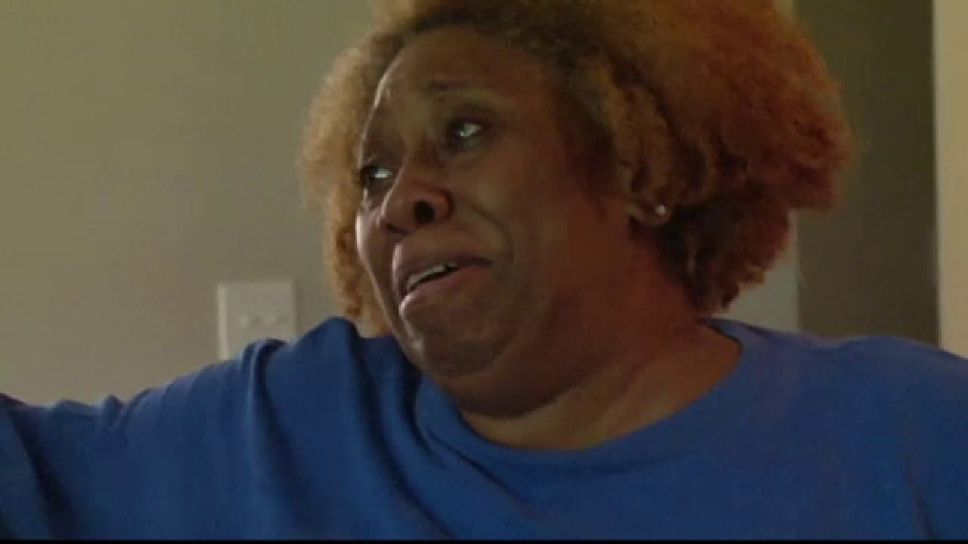 Momentul in care un soldat american se intoarce din misiune si isi surprinde mama. Cum reactioneaza femeia cand il vede VIDEO