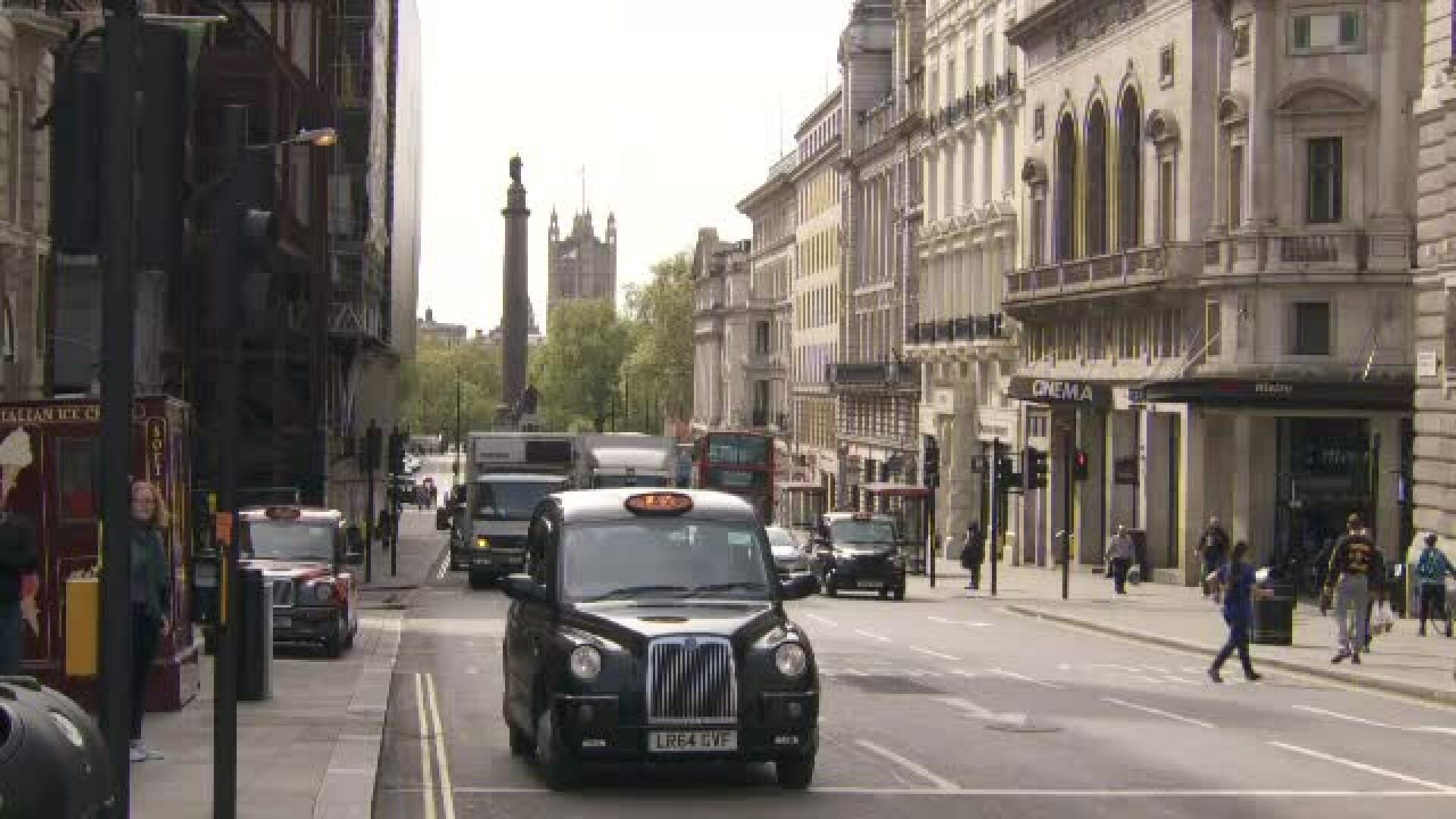 S-a dus sa vada o camera oferita spre inchiriere, in Londra. O studenta a ramas muta de uimire cand a ajuns acolo