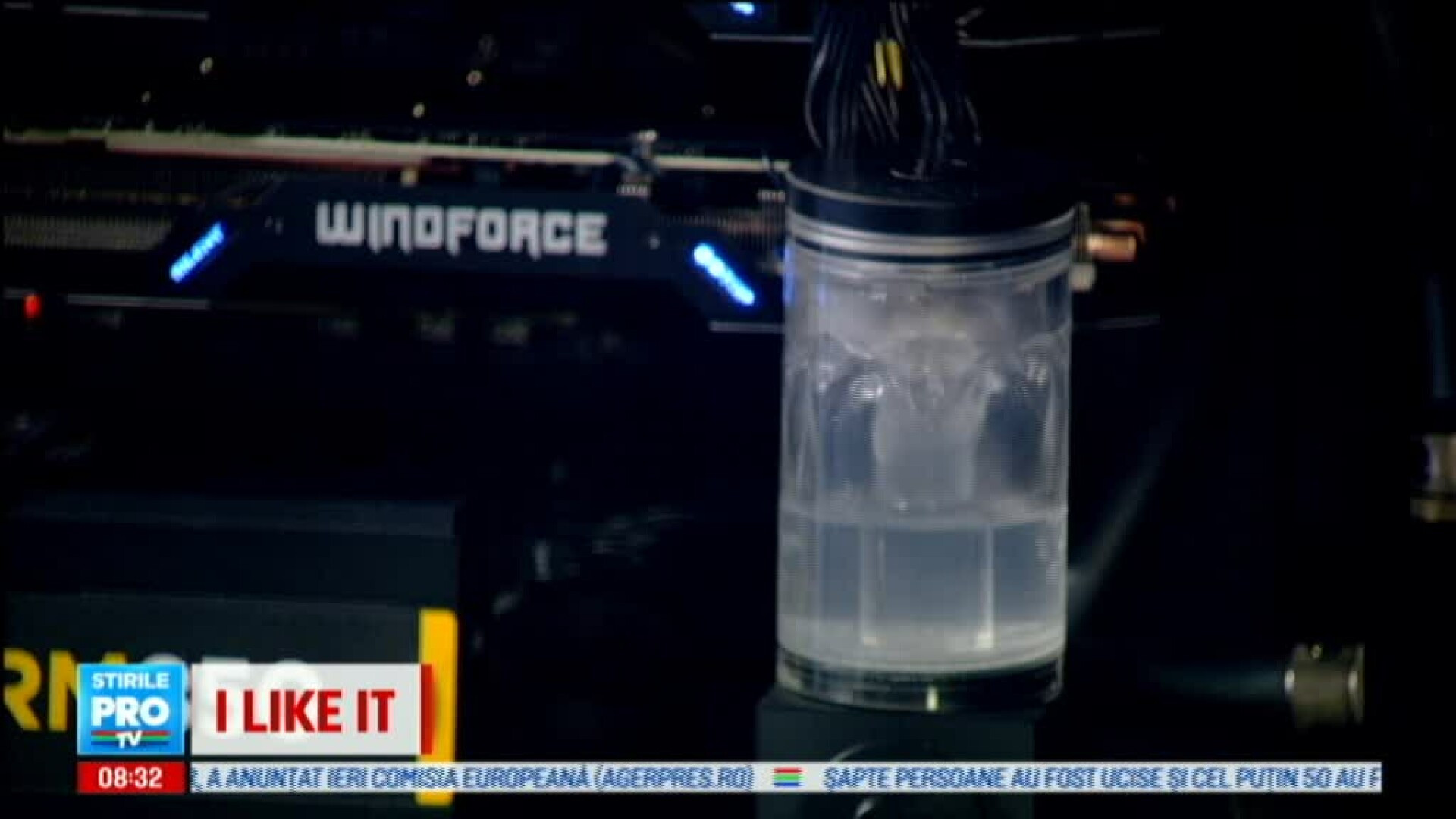 iLikeIT. Desi multi le anunta sfarsitul, calculatoarele clasice rezista cu brio in era mobilelor. Iata si motivele