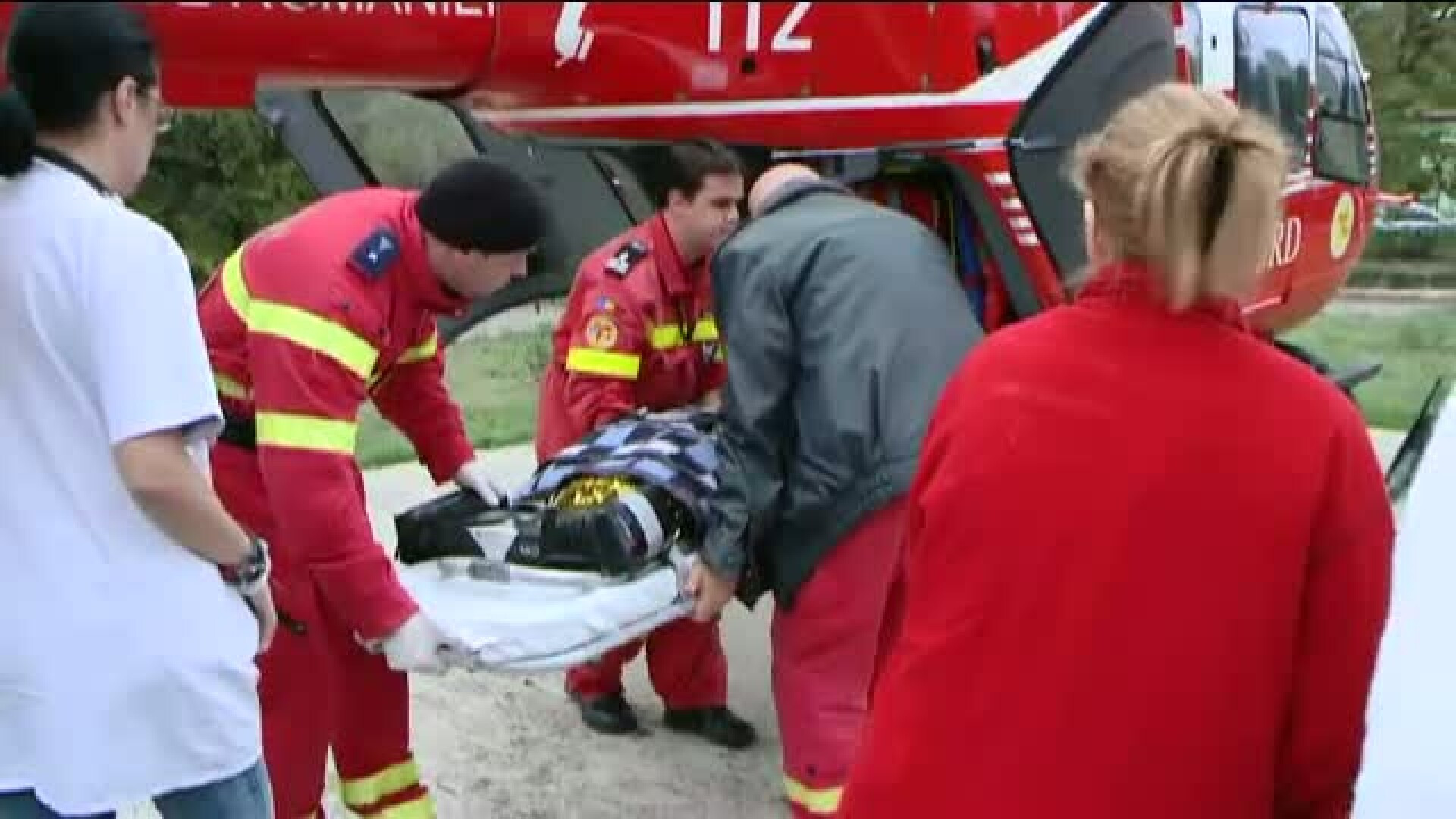 Detaliile din spatele gestului tragic al mamei care s-a aruncat in fata trenului cu copilul in brate. Ce spun rudele femeii