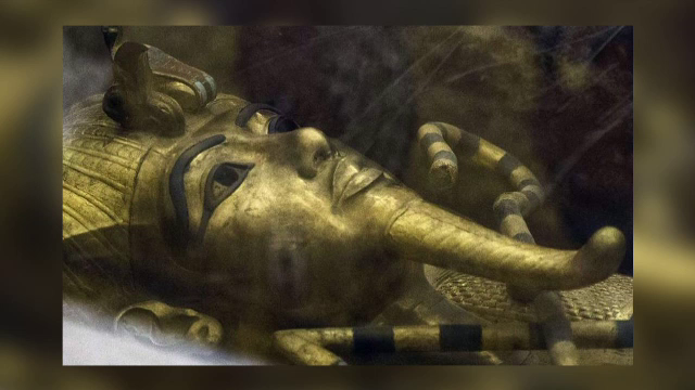 Ar putea fi descoperirea secolului al XXI-lea. Ce au gasit expertii intr-un mormant care ar putea fi al lui Nefertiti