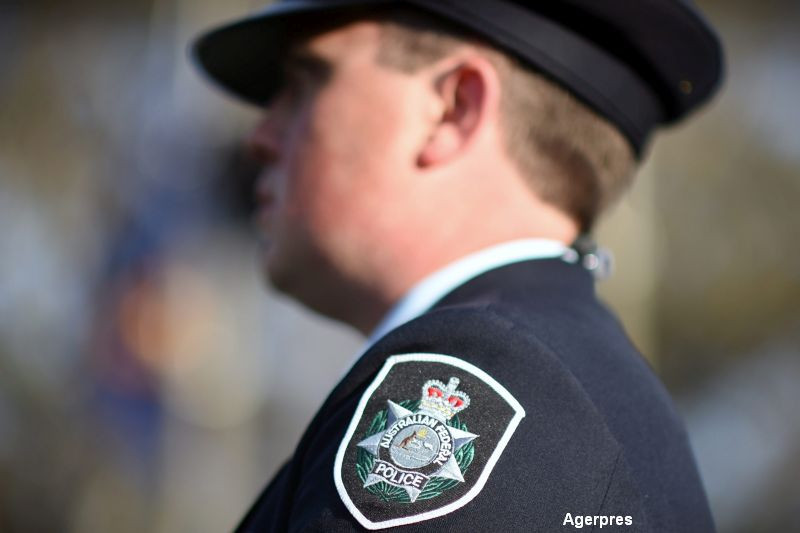 Atac armat in Australia. Un barbat inarmat a atacat un sediu de politie din Sydney si a impuscat un angajat
