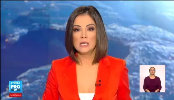 Caz revoltator la o scoala din Bucuresti. Un profesor este acuzat ca a fotografiat eleve de opt ani in toaleta