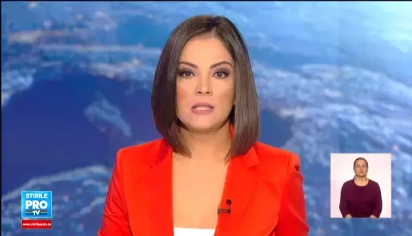 Zeci de politisti si jandarmi sunt pe urmele barbatului care si-a injunghiat sotia si fata. Ce i-a spus mamei sale la telefon