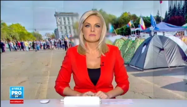 Protest in centrul Chisinaului. Sustinatorii partidelor pro-ruse au cerut demisia presedintelui Nicolae Timofti