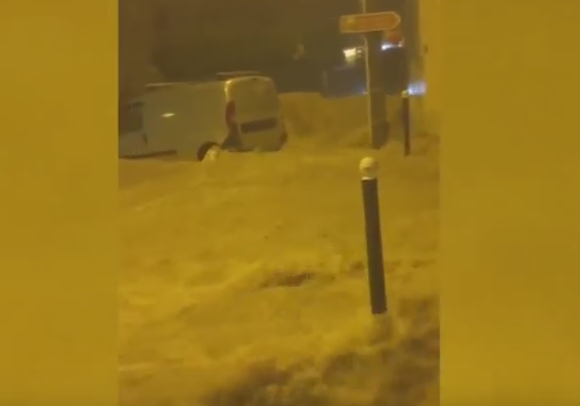 16 morti si 4 persoane disparute, in urma inundatiilor de pe Coasta de Azur. Localnica:"Credeam ca sunt ultimele mele clipe"