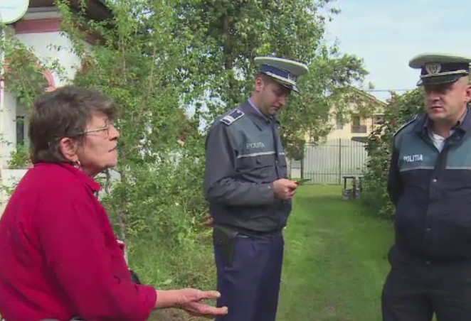 Spaima unei femei amenintate de patru indivizi care i-au propus sa-i faca reparatii la casa. Cati bani i-au cerut la final