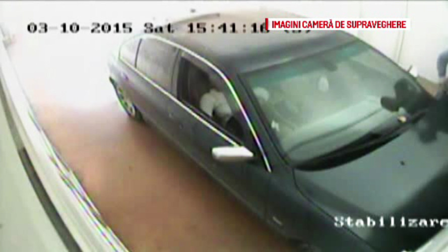 Un galatean a intrat cu masina in spital, ca sa ajunga mai repede cu mama sa la medic. Ce patise de fapt femeia