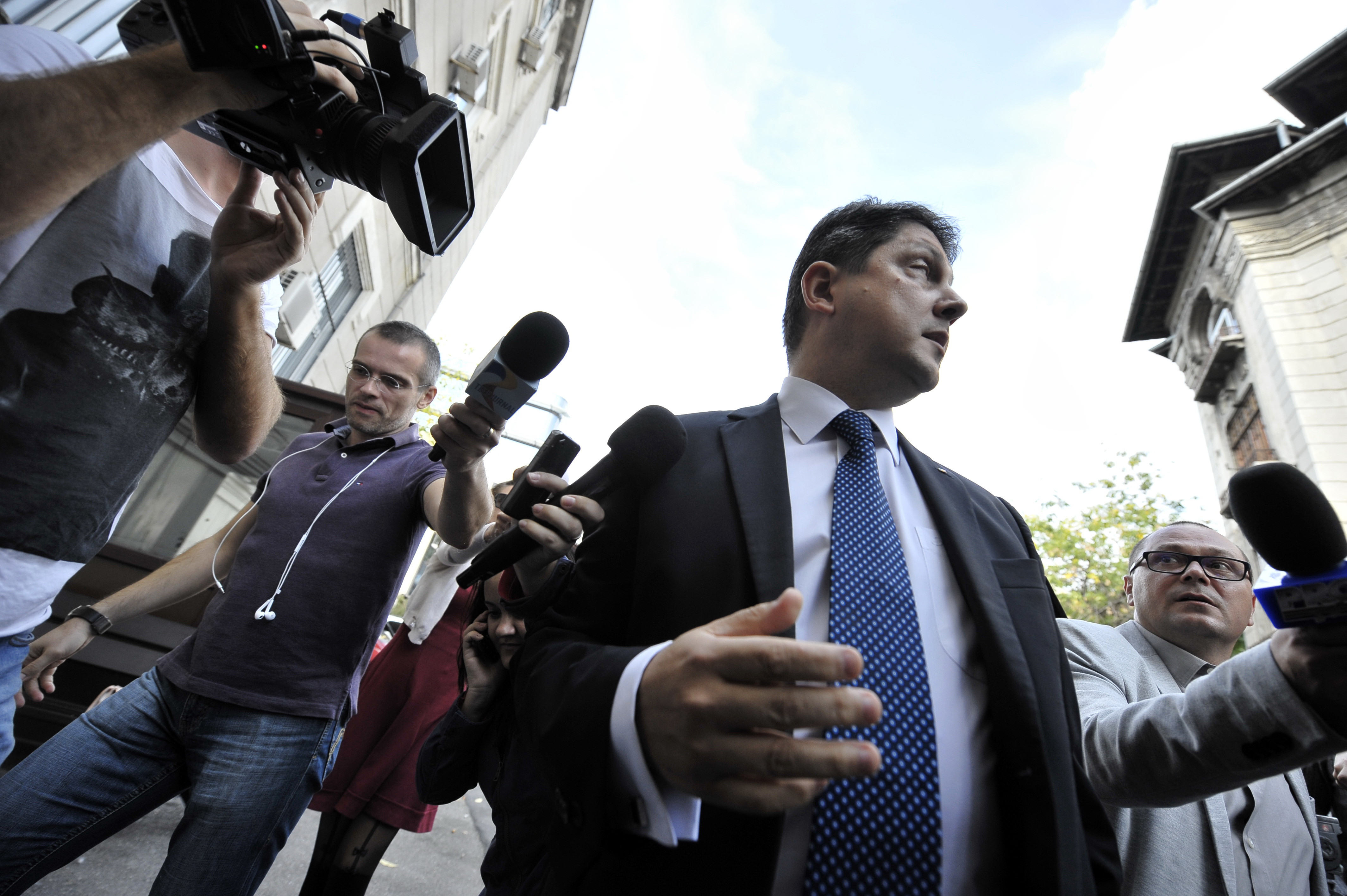 Titus Corlatean, audiat la DNA. Fostul ministru de Externe a dat explicatii in dosarul "Votul din Diaspora"