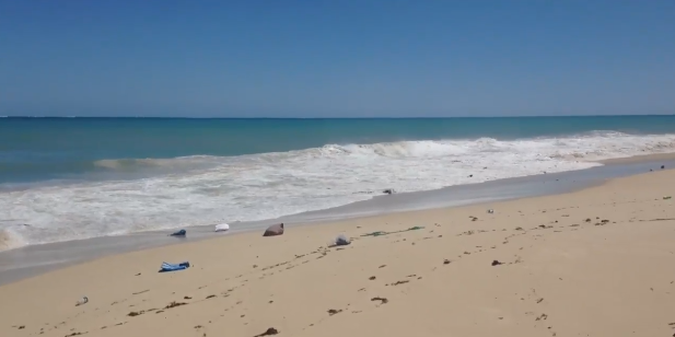 A furat o masina si a fost urmarit de politie timp de doua ore. Motivul pentru care politistii au ras cand l-au arestat