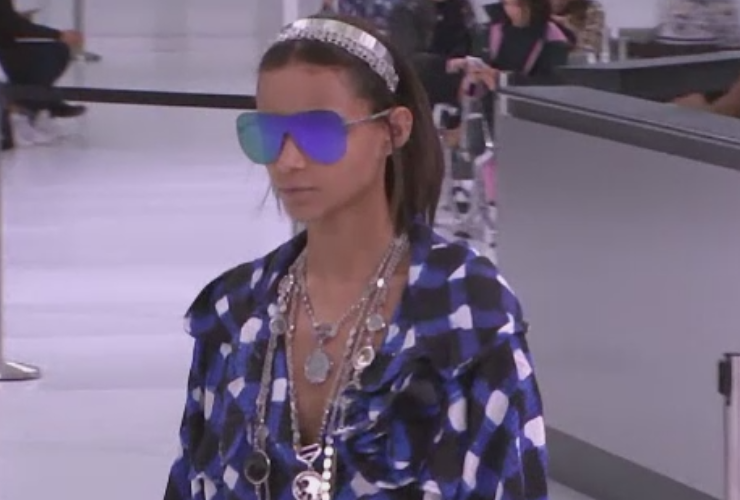 Femeia chic si mereu in miscare, la Saptamana Modei de la Paris. Creatiile prezentate de Chanel si Karl Lagerfeld