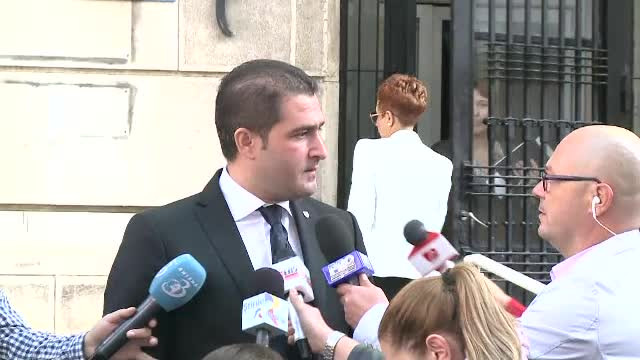 La trei zile dupa ce a fortat Guvernul sa plateasca despagubirile in cazul "Maternitatea Giulesti", executorul a fost retinut