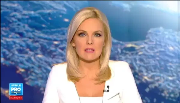 Accident cu 3 morti si mai multi raniti grav, in Arges. Un autoturism a lovit un microbuz incercand sa-l depaseasca